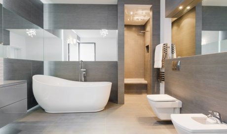 Entreprise pour la rénovation complète de salle de bain avec baignoire Thiers