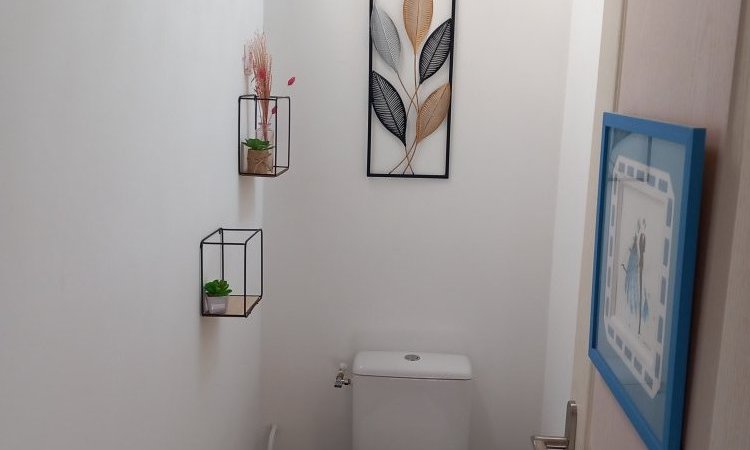 WC fourni et installé par la société SND située à Thiers.